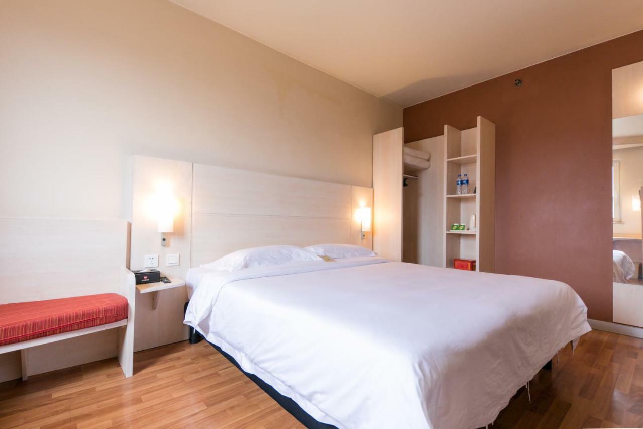 Ibis Anyang Jiefang Ave Hotel Buitenkant foto